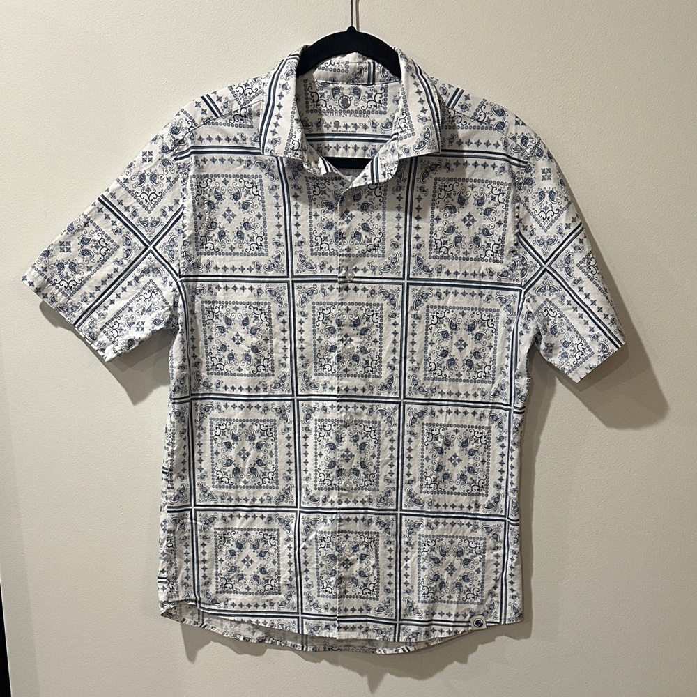 Southern Proper White and Blue Quilted Patterned Shirt